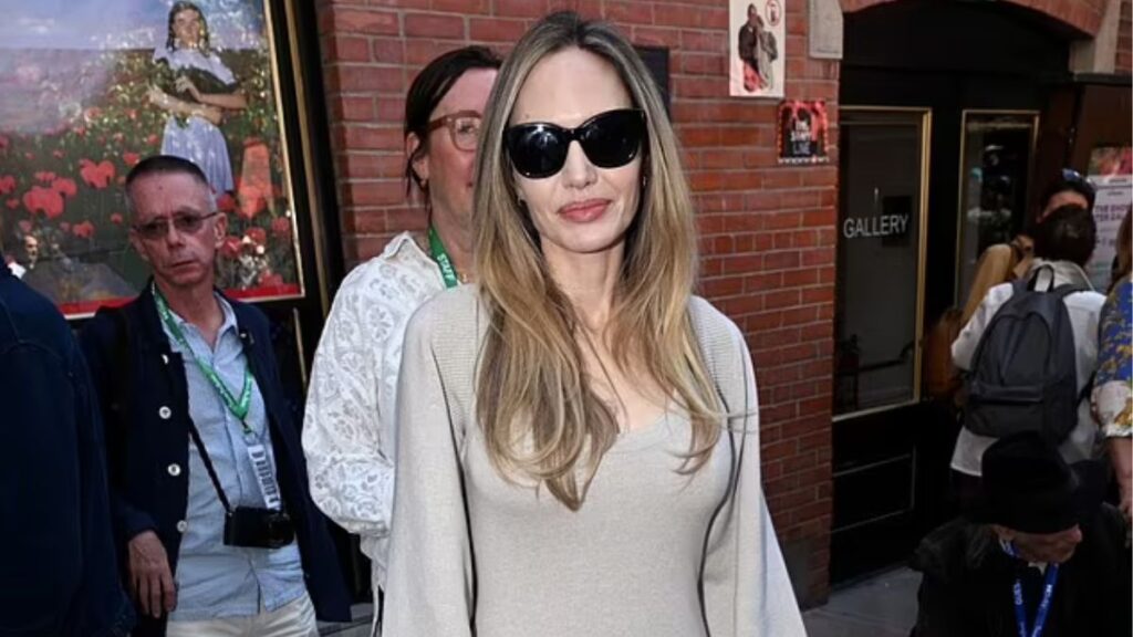 Angelina Jolie Outfit American Film Festival