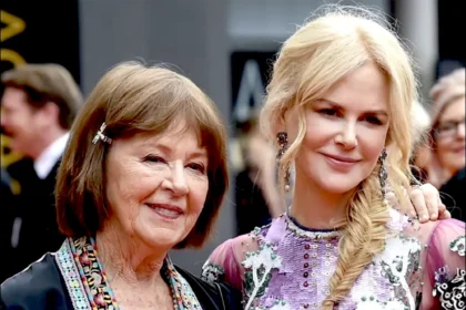 Nicole Kidman and her mother Janelle